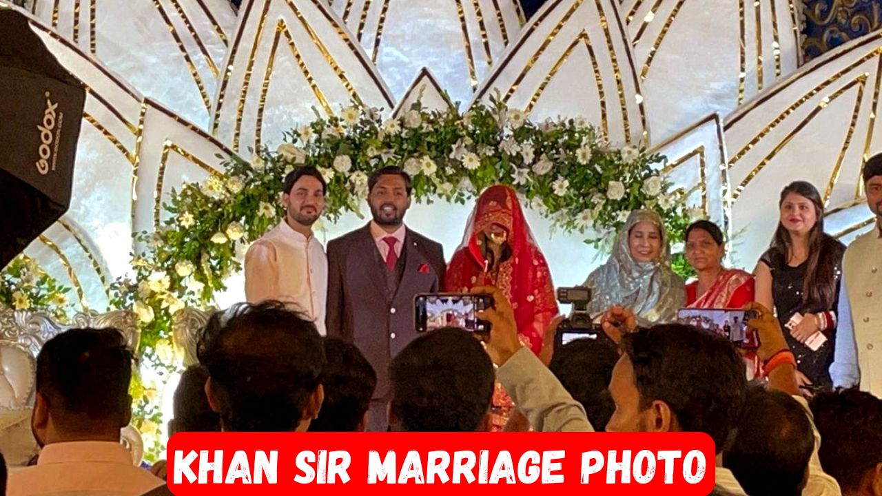 Khan Sir Wife Photos